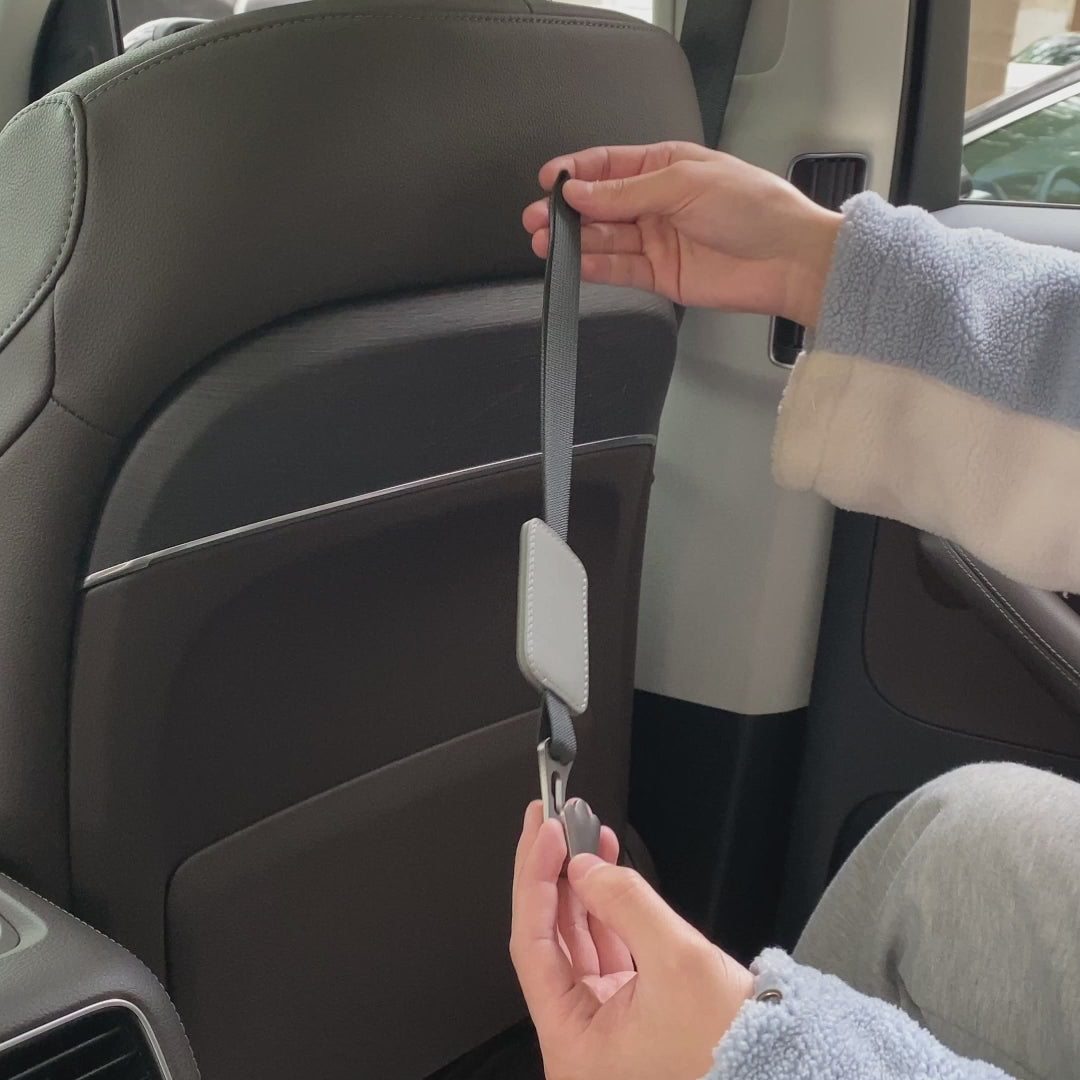 Car Headrest Hooks – PU Leather & Metal Auto Seat Back Hanger Hooks for Bags, Purses & Drinks – Universal Car Interior Organizer (Set of 1)